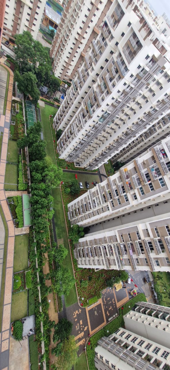 3 BHK + Pooja Room 2200 Sq.Ft. Apartment in Aparna Sarovar