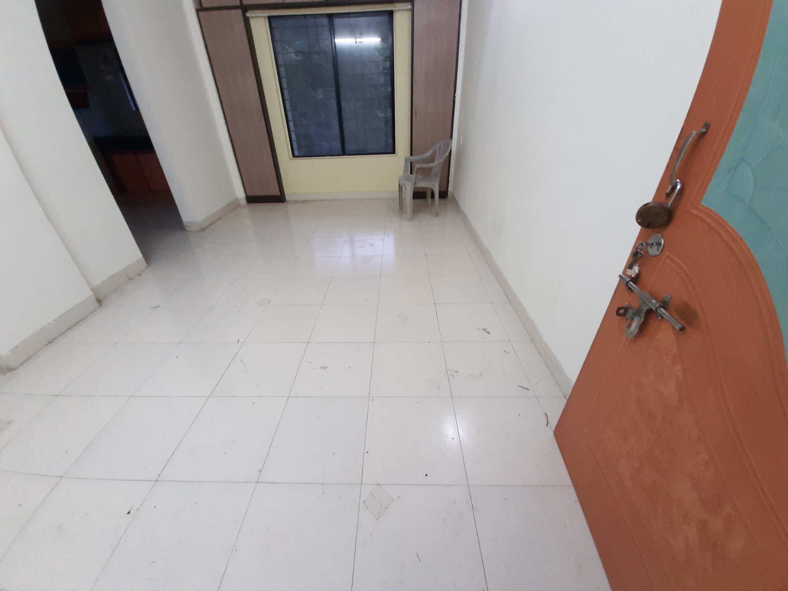 1.5 BHK + Servant Room Apartment For Sale in Radhakrishna Township
