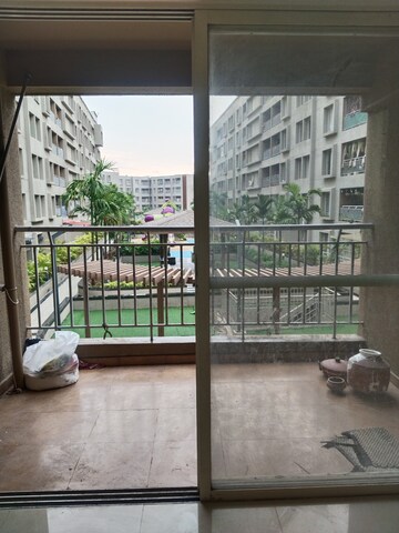 2 BHK Apartment For Rent in Mantra 29 Gold Coast, Tingre Nagar