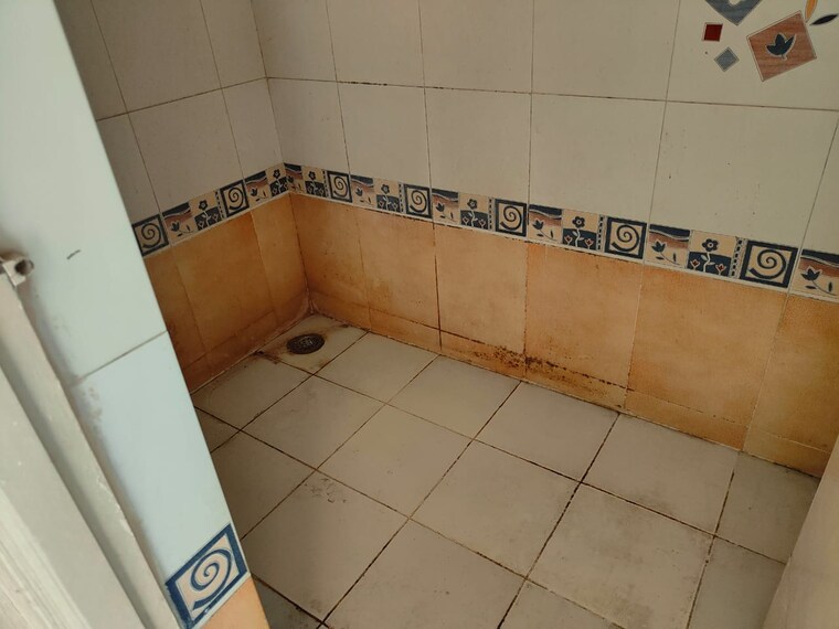 Bathroom, radhakrishna-township 2 Bedroom 815 Sq.Ft. Apartment In Sinhagad Road Pune 9180618