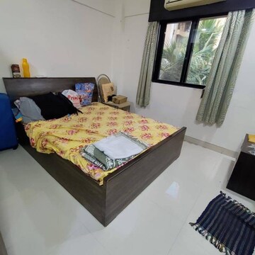 Bedroom in 2 BHK Apartment at Sneh CHS Andheri West, Jeevan Nagar – for Rent