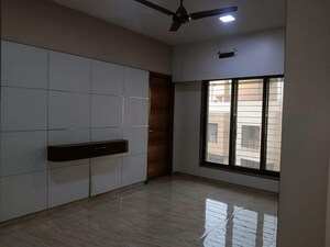 2 BHK Apartment For Sale in SD Alpine, Kandivali East