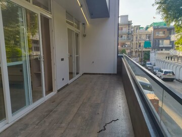 Balcony in 3 BHK Builder Floor at Vikas Puri – for Sale