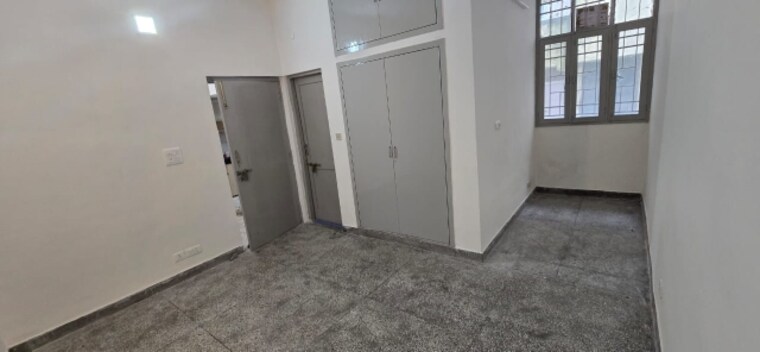 Room, dda-rosewood-apartments 3 Bedroom 1800 Sq.Ft. Apartment In Vasant Kunj Delhi 9180748