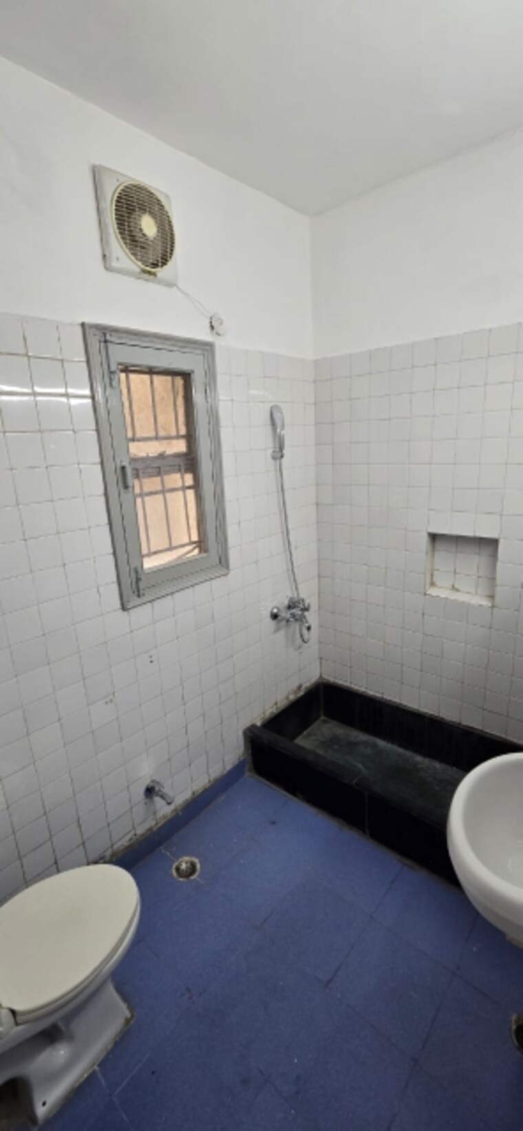 undefined, dda-rosewood-apartments 3 Bedroom 1800 Sq.Ft. Apartment In Vasant Kunj Delhi 9180748