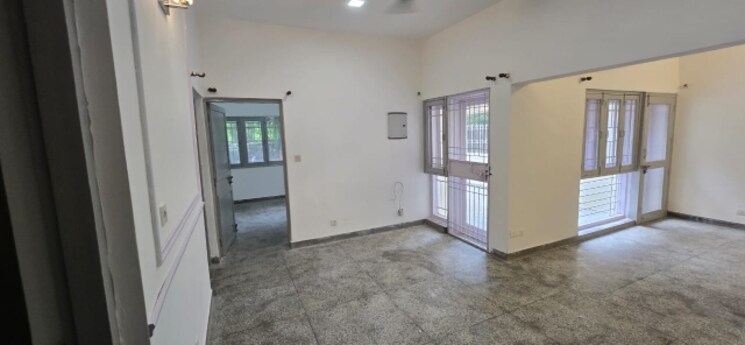 Room, dda-rosewood-apartments 3 Bedroom 1800 Sq.Ft. Apartment In Vasant Kunj Delhi 9180748