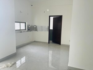 Room in 3 BHK Apartment at Candeur Crescent, Serilingampally – for Sale