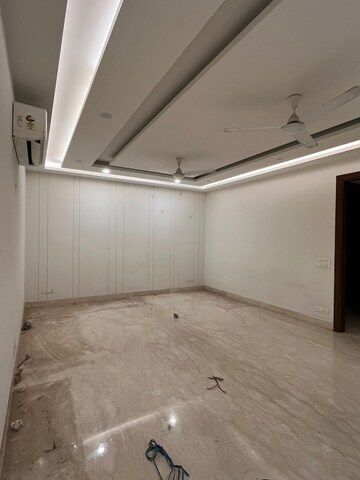 Room in 3 BHK Builder Floor at Palam Vihar Residents Association, Palam Vihar – for Rent