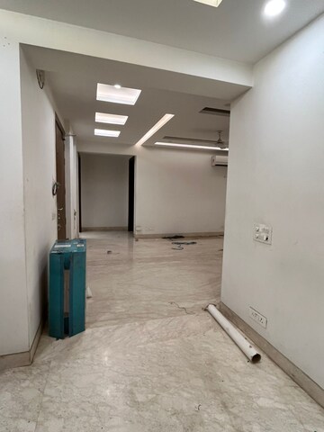 Room in 3 BHK Builder Floor at Palam Vihar Residents Association, Palam Vihar – for Rent