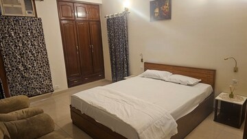 3 BHK Builder Floor For Rent in Sector 46