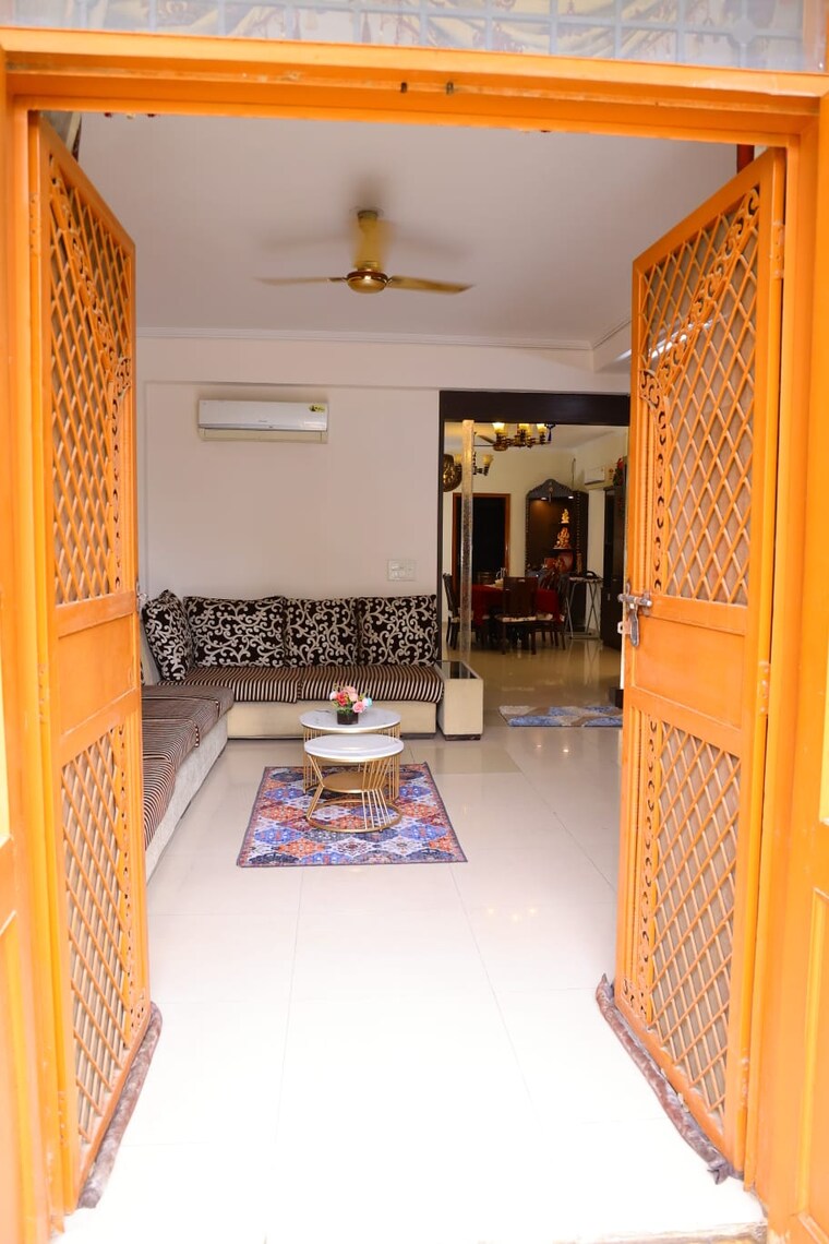 Bedroom, sector 46 3 Bedroom 2000 Sq.Ft. Builder Floor In Sector 46 Gurgaon 9180756