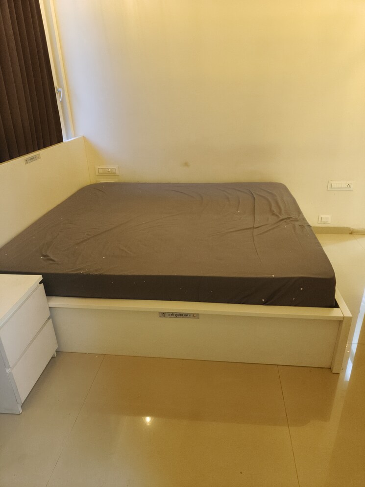 Bedroom, progressive-group-highness 3 Bedroom 2150 Sq.Ft. Apartment In Sanpada Navi Mumbai 9180715