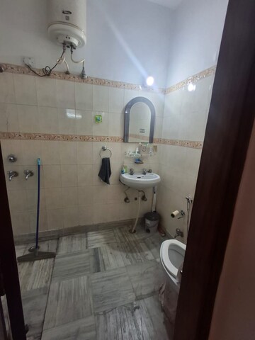 Bathroom in 2 BHK Builder Floor at Sector 35 – for Rent