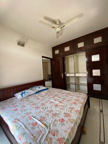 Bedroom in 2 BHK Builder Floor at Sector 35 – for Rent