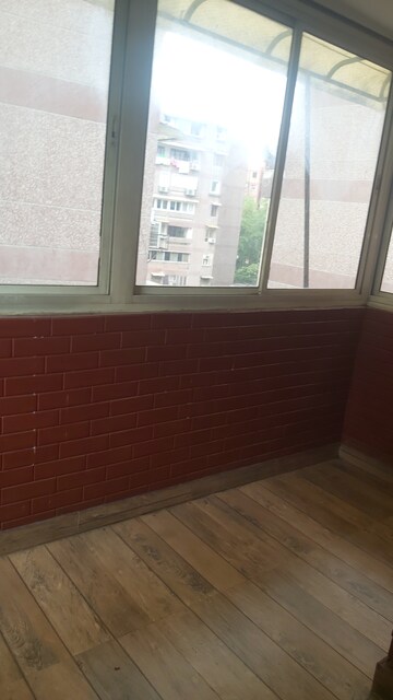 Balcony in 3.5 BHK Apartment at Mayur Vihar – for Rent