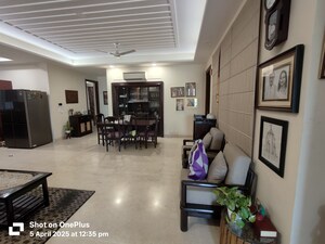 Living Room in 4 BHK Builder Floor at Unitech South City II, Sector 50 – for Sale