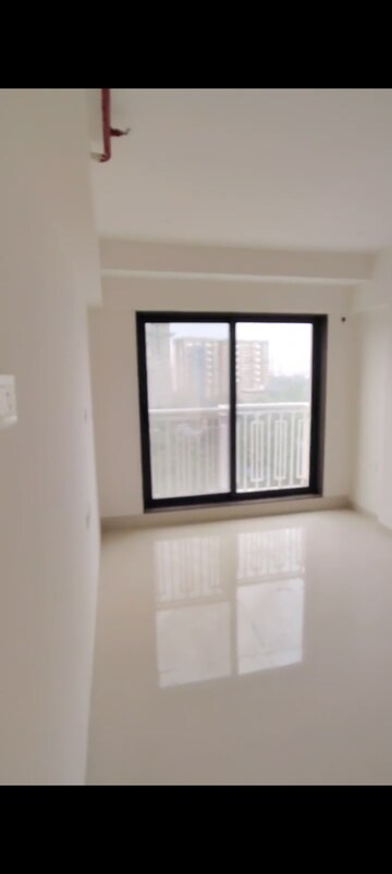 Room in 2 BHK Apartment at Star Sayba Residency, Kurla East – for Rent