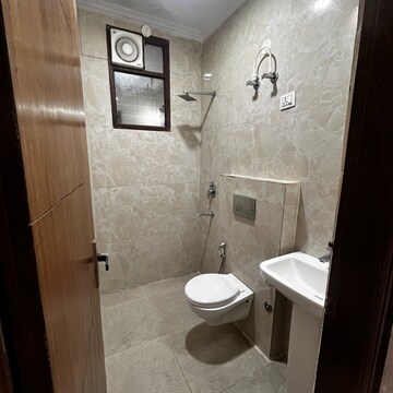 Bathroom in 2 BHK Builder Floor at RPS Palm Drive, Khedi Road – for Rent
