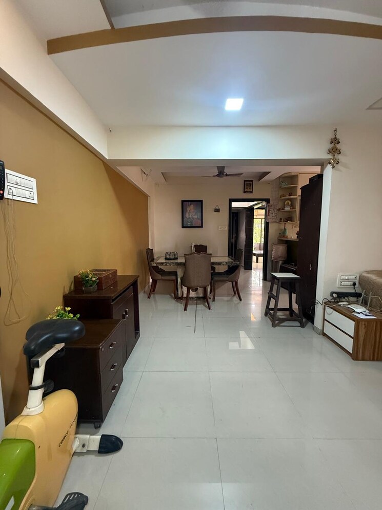 Living Room, andheri west 1 Bedroom 600 Sq.Ft. Apartment In Andheri West Mumbai 9180825
