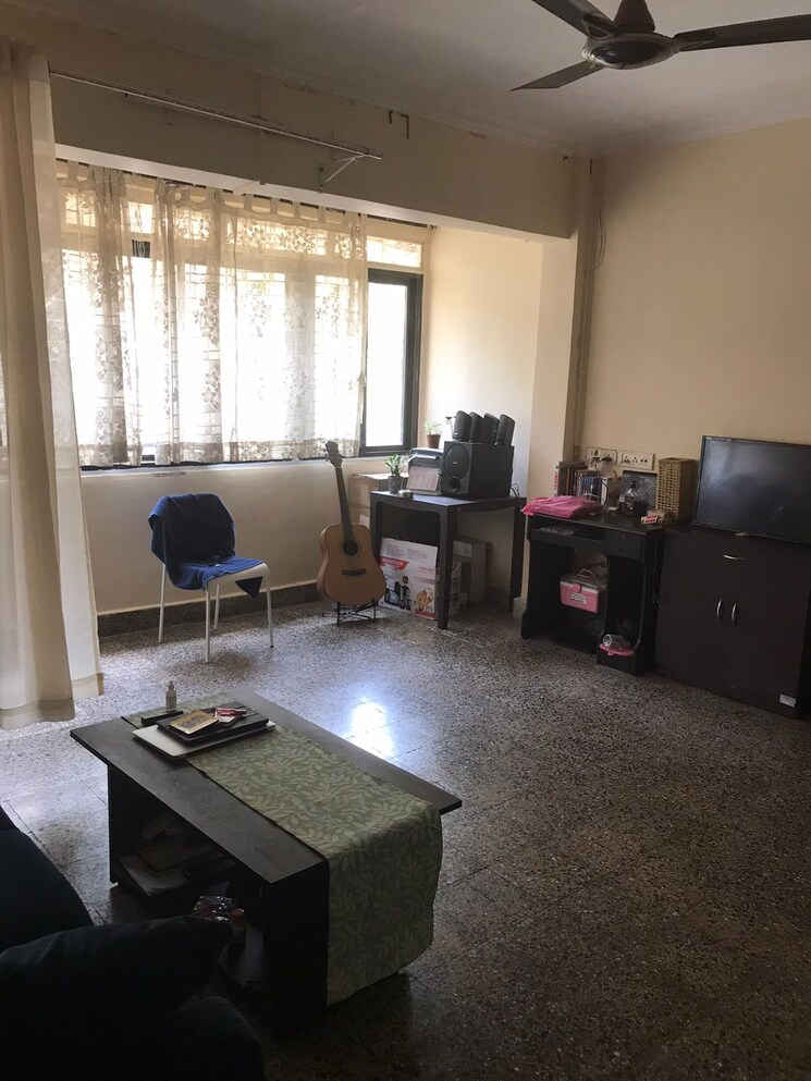 Living Room, andheri west 2 Bedroom 800 Sq.Ft. Apartment In Andheri West Mumbai 9180827