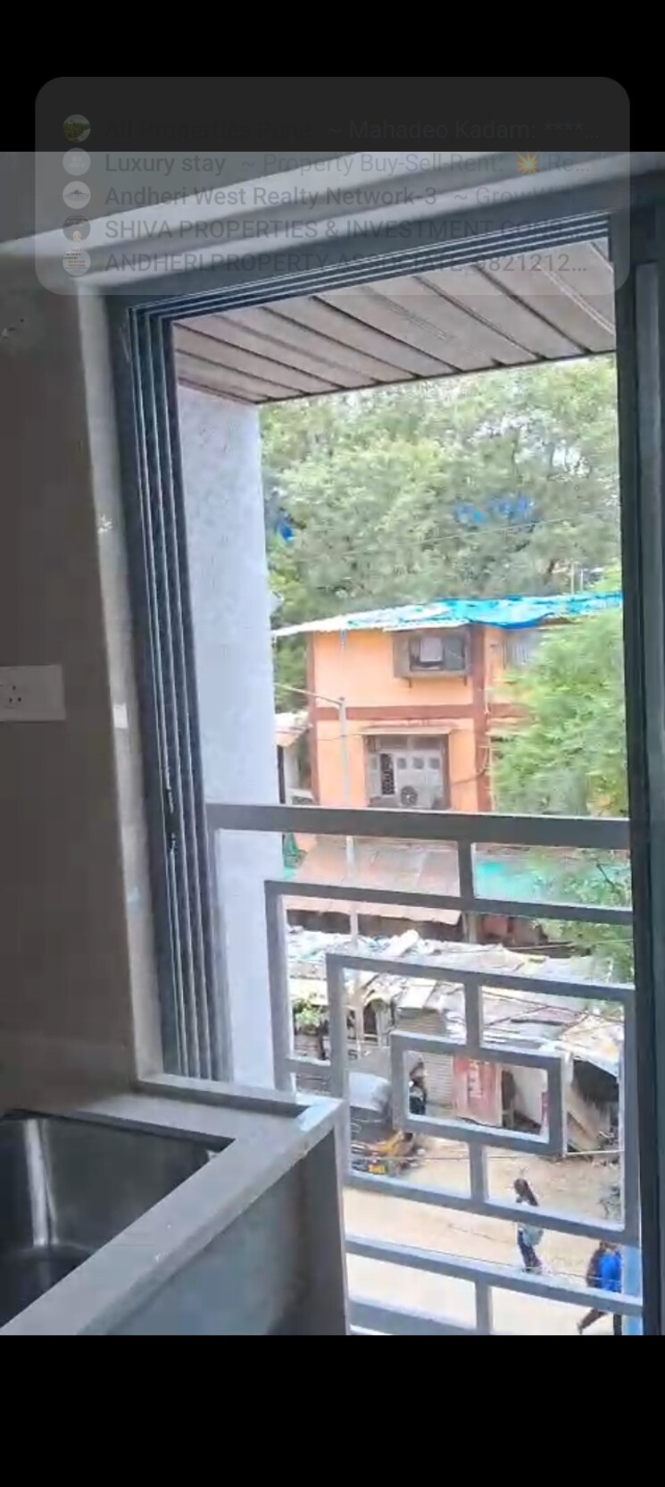 Balcony, vile parle west Commercial Office Space 635 Sq.Ft. In Vile Parle West Mumbai 9180834