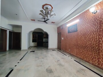 Hall in 3 BHK Apartment at Apex Vardan Apartments, Indrapuram – for Rent