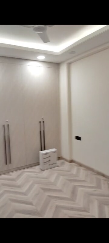 Bathroom in 3 BHK Builder Floor at Sarvapriya Vihar – for Rent
