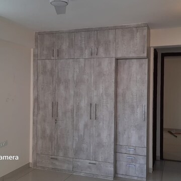 Room in 3 BHK Apartment at Allwin El Spazia, Nagla Road – for Rent