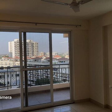 Room in 3 BHK Apartment at Allwin El Spazia, Nagla Road – for Rent