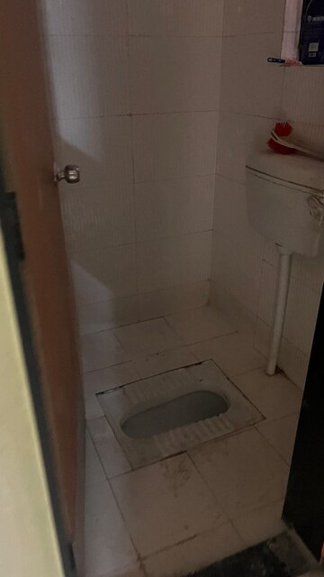 Bathroom in 2 BHK Apartment at Mansi Maniratna Complex, Walvekar Nagar – for Rent