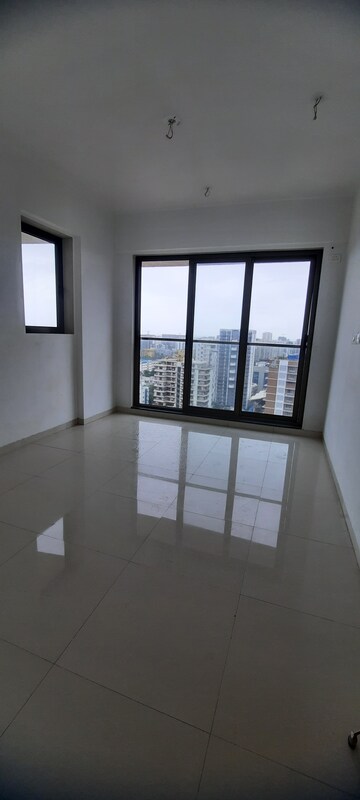 2 BHK Apartment For Sale in Naman Habitat, Andheri West