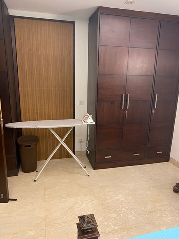 Bedroom in 1 BHK Builder Floor at Panchsheel Park – for Rent