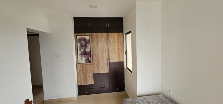 undefined, thane west 3 Bedroom 1400 Sq.Ft. Apartment In Thane West Thane 9180899