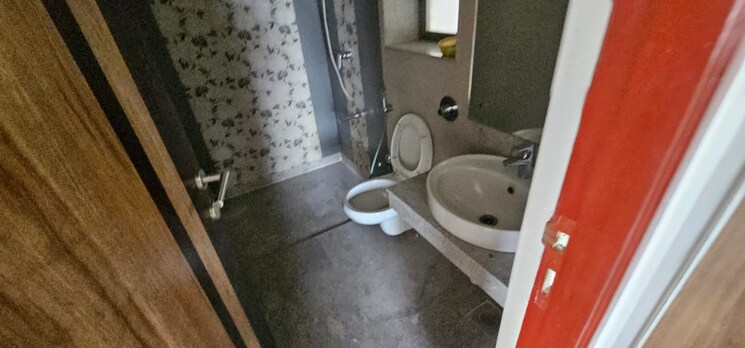 Bathroom, thane west 3 Bedroom 1400 Sq.Ft. Apartment In Thane West Thane 9180899