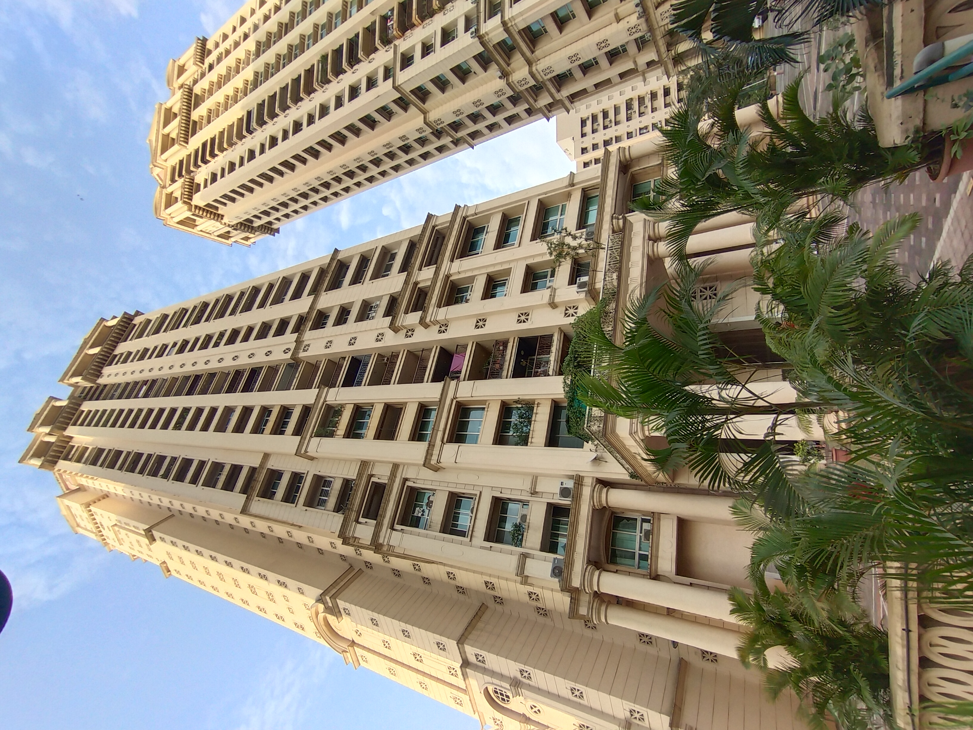 4 BHK + Servant Room,Extra Room Apartment For Sale in Hiranandani Gardens Glen Ridge