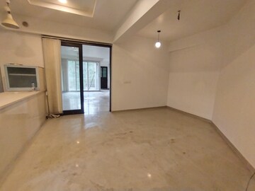 Room in 4 BHK Apartment at Hiranandani Gardens Glen Ridge, Powai – for Sale