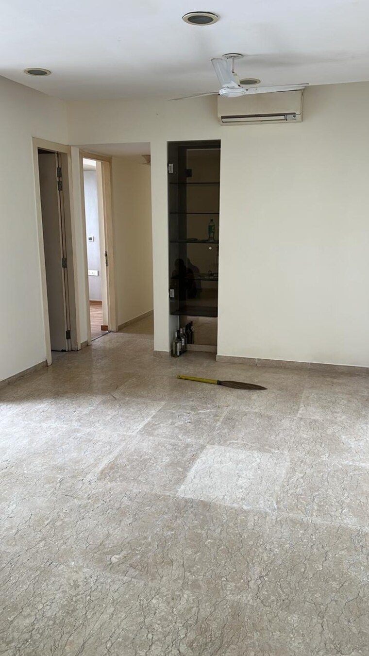 Room, lodha-fiorenza 2 Bedroom 950 Sq.Ft. Apartment In Goregaon East Mumbai 9180941