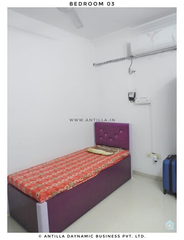 Bedroom in  Pg at Santacruz East – for Rent