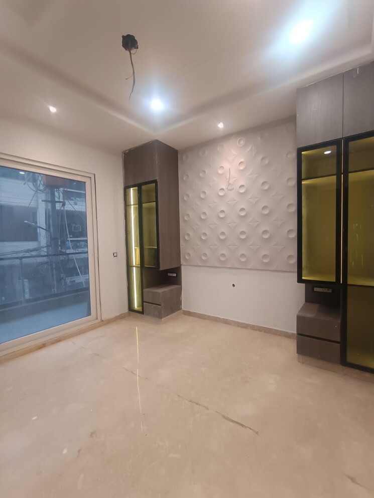 Room, sahridaya-apartments 3 Bedroom 1350 Sq.Ft. Apartment In Paschim Vihar Delhi 9180966