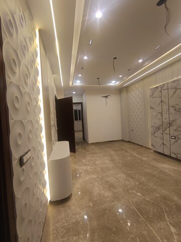 Bathroom in 3 BHK Apartment at Sahridaya Apartments, Paschim Vihar – for Rent