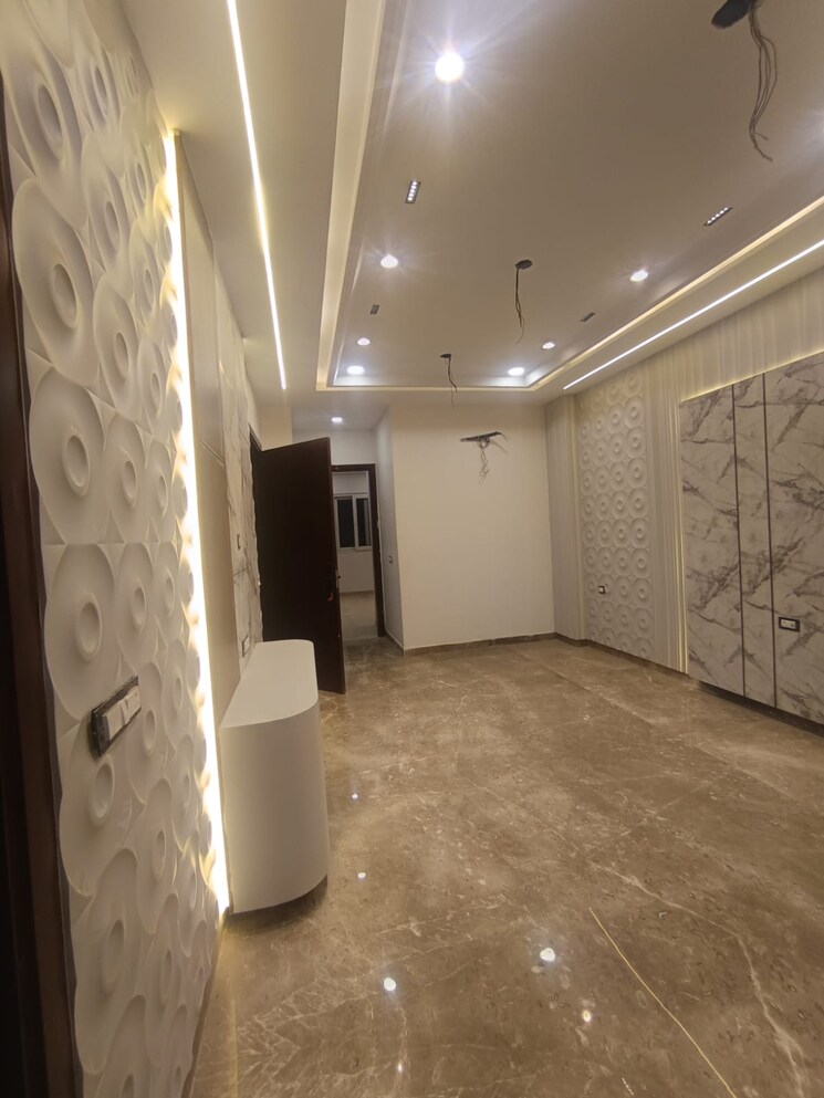 Bathroom, sahridaya-apartments 3 Bedroom 1350 Sq.Ft. Apartment In Paschim Vihar Delhi 9180966