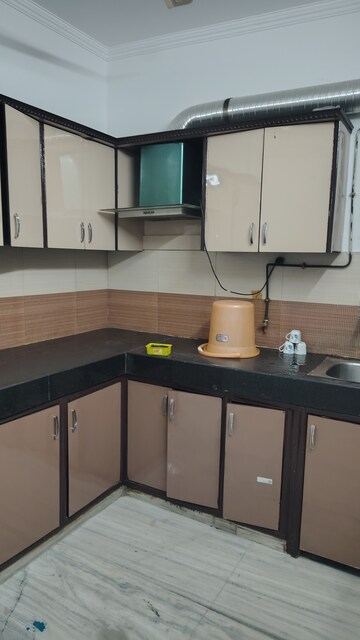 Kitchen in 3 BHK Independent House at Vasundhara Sector 9 – for Sale