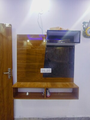 Furnished Amenities in 1 BHK Builder Floor at Uttam Nagar West – for Sale