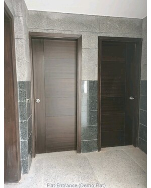 Room in 4 BHK Apartment at Umang Winter Hills, Sector 77 – for Sale