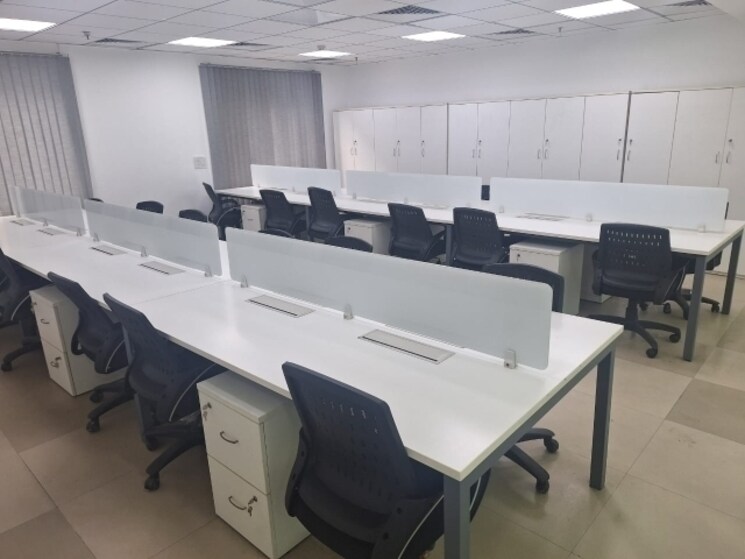 Team Area, sector 65 Commercial Office Space 2200 Sq.Ft. In Sector 65 Gurgaon 9180978