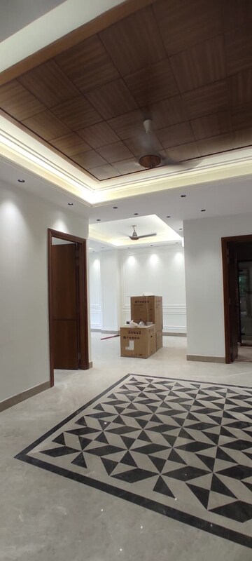 Living Room in 4 BHK Builder Floor at Safdarjung Enclave – for Sale
