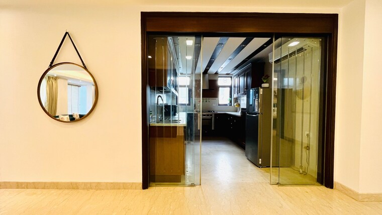 Room, safdarjung enclave 3 Bedroom 2200 Sq.Ft. Builder Floor In Safdarjung Enclave Delhi 9180982