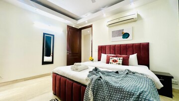 Bedroom in 4 BHK Builder Floor at Safdarjung Enclave – for Rent