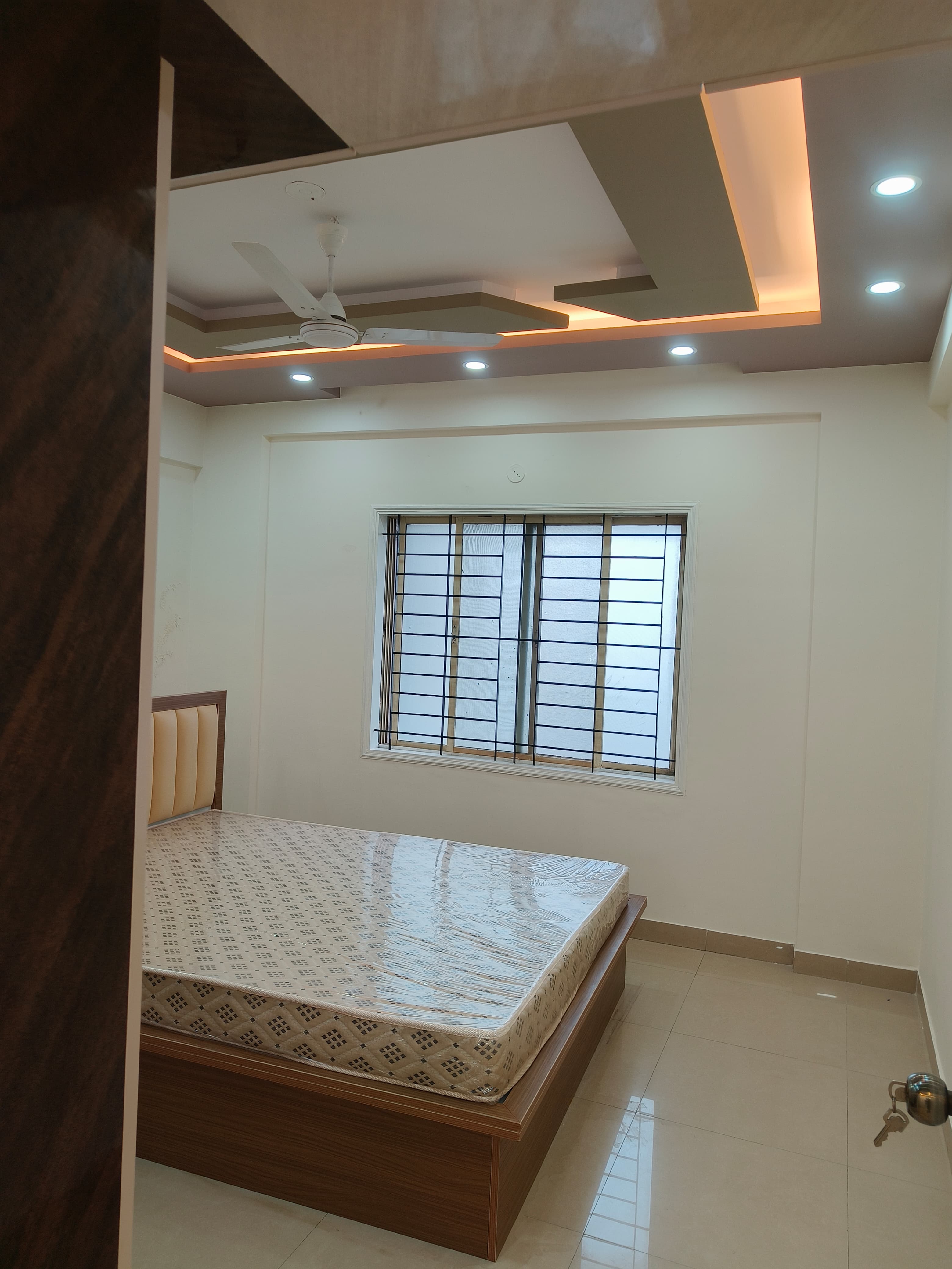 3 BHK + Pooja Room Apartment For Sale in Kristal Beryl