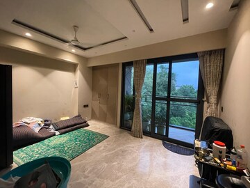 Bedroom in 4 BHK Builder Floor at Safdarjung Enclave – for Rent